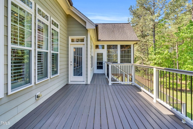 128 Paraggi Ct, Clayton, NC 27527 - deck with a sunroom