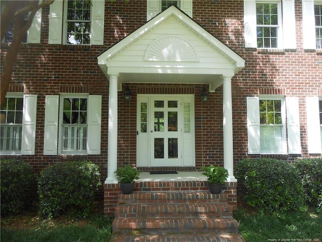 600 Yorkshire Pl, Lumberton, NC 28358 - property entrance with brick siding