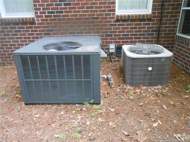 600 Yorkshire Pl, Lumberton, NC 28358 - exterior details with brick siding and central air condition unit