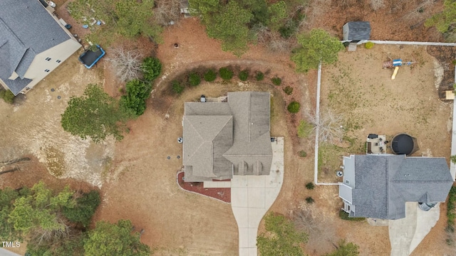 aerial view of property and surrounding area