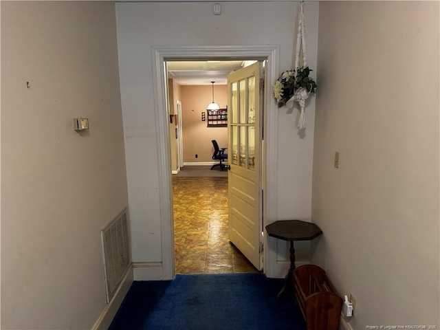 3903 Daytona Rd, Fayetteville, NC 28311 - hall with a desk