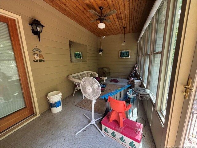 3903 Daytona Rd, Fayetteville, NC 28311 - sunroom / solarium with ceiling fan