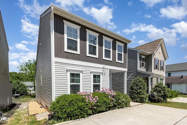 420 Cherry St, Fuquay Varina, NC 27526 - view of front of home featuring board and batten siding