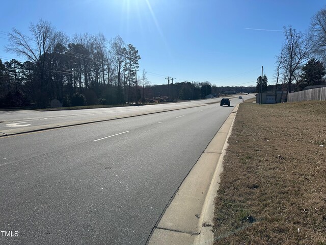 988 Huntington Run Ln, Kernersville, NC 27284
