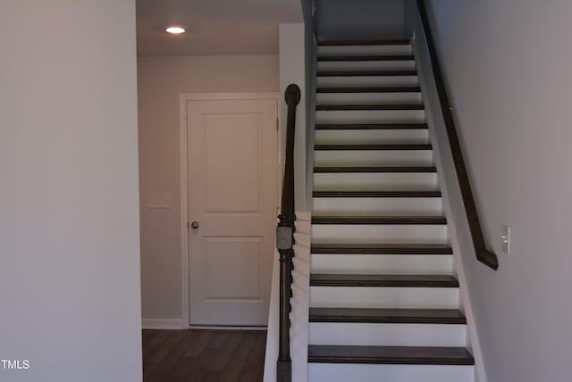 stairs featuring baseboards, recessed lighting, and wood finished floors