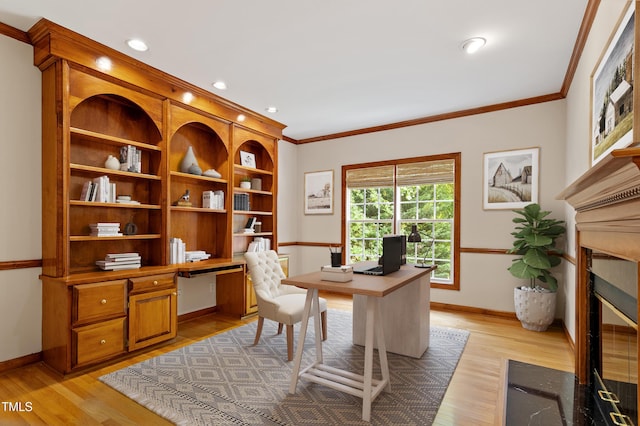 office featuring crown molding, recessed lighting, baseboards, and light wood finished floors