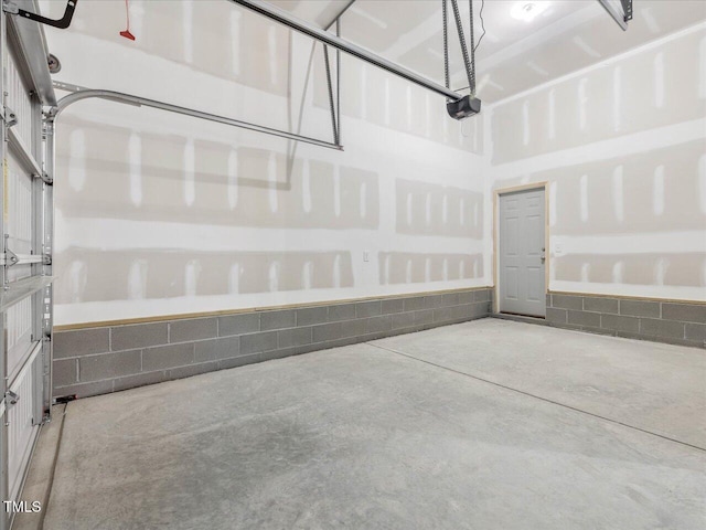 33 Celtic Ln, Lillington, NC 27546 - view of garage