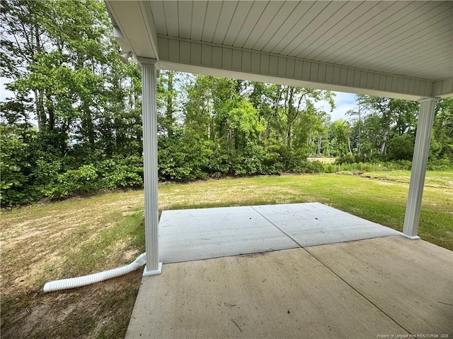 374 Whitestone Dr, Fayetteville, NC 28312 - view of patio
