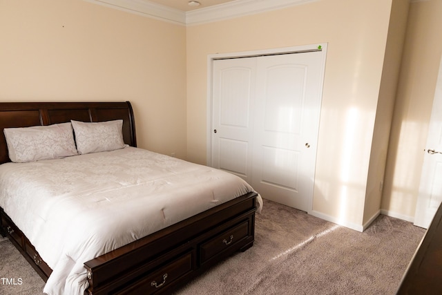 428 Parlier Dr, Apex, NC 27523 - bedroom with baseboards, light colored carpet, ornamental molding, and a closet