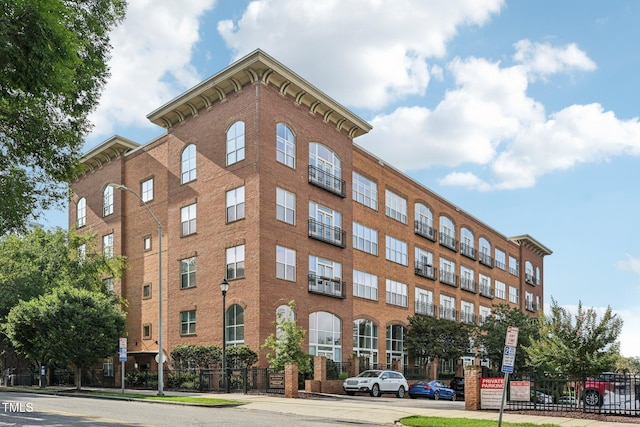 200 S Dawson St Unit 114, Raleigh, NC 27601 - view of building exterior