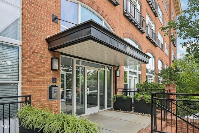 200 S Dawson St Unit 114, Raleigh, NC 27601 - entrance to property with brick siding