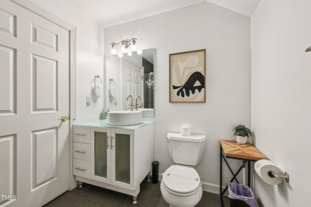 200 S Dawson St Unit 114, Raleigh, NC 27601 - full bath with vanity and vaulted ceiling