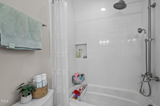 2003 Wa Wa Ave, Durham, NC 27707 - full bath with shower / tub combo with curtain
