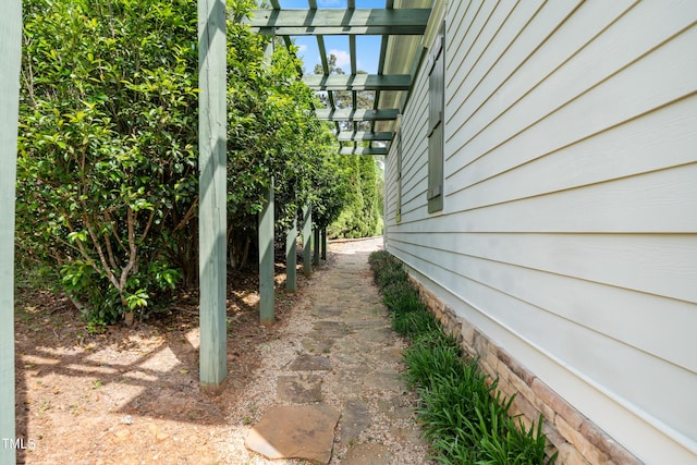 view of home's exterior
