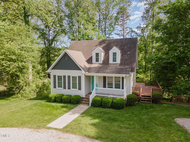 200 Weybossett Rd, Henderson, NC 27537 - cape cod-style house featuring roof with shingles, a porch, and a front yard