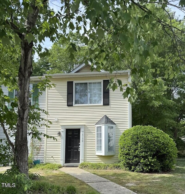 view of front of house