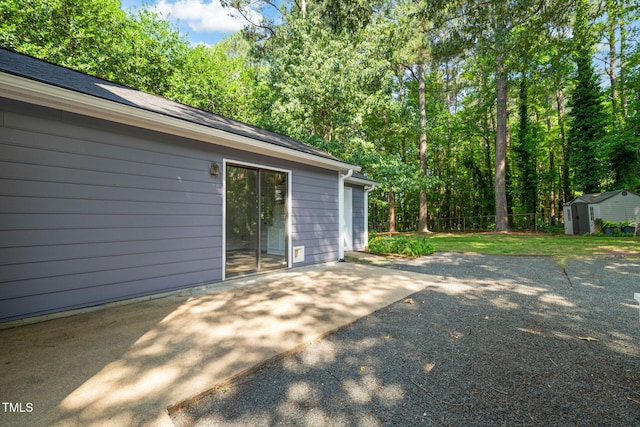 1605 Valley Run, Durham, NC 27707 - view of patio / terrace