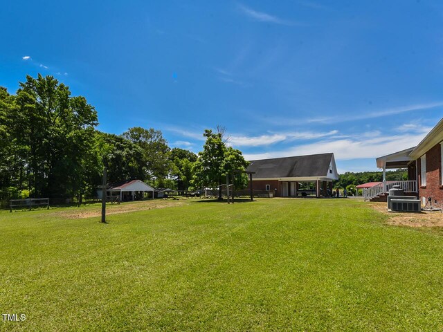 2371 NC-210, Smithfield, NC 27577 - view of green lawn