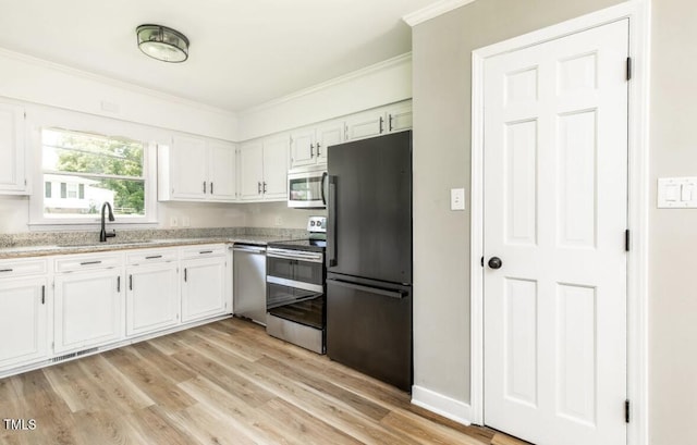 1303 Cherry Dr, Burlington, NC 27215 - photo 4