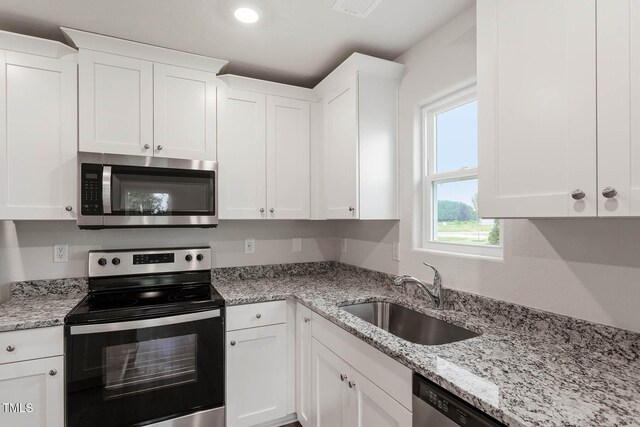 9080 Ava Dr, Bailey, NC 27807