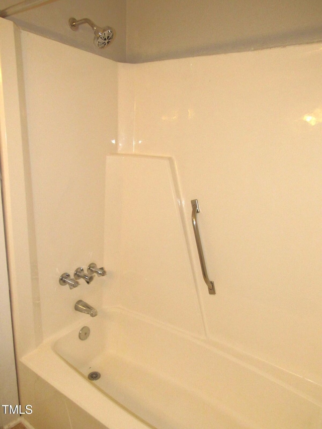 full bath with shower / washtub combination