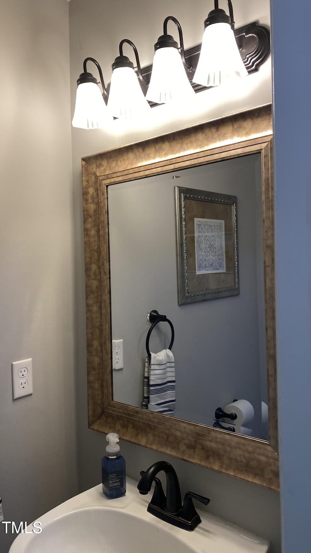 3832 Doeskin Dr, Apex, NC 27539 - bathroom featuring vanity