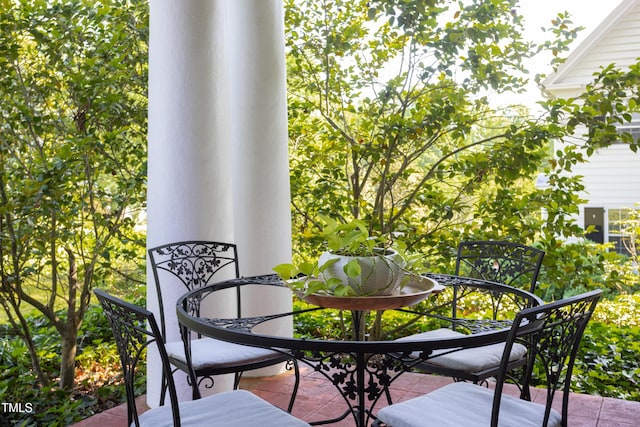 19 Oak Dr, Durham, NC 27707 - balcony with outdoor dining area