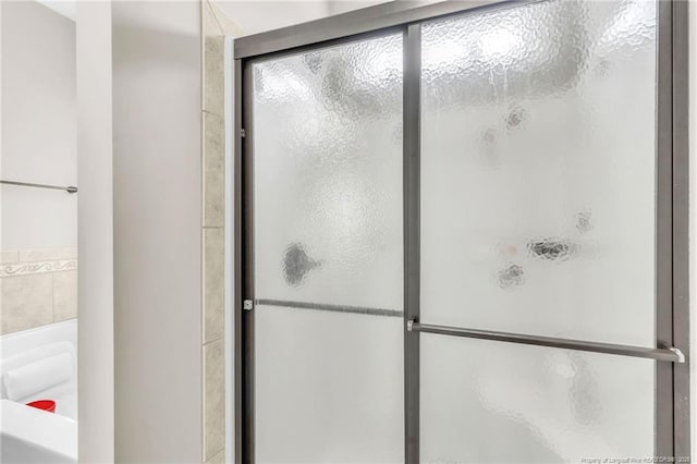 110 Wynngate Dr, Cameron, NC 28326 - bathroom with a stall shower