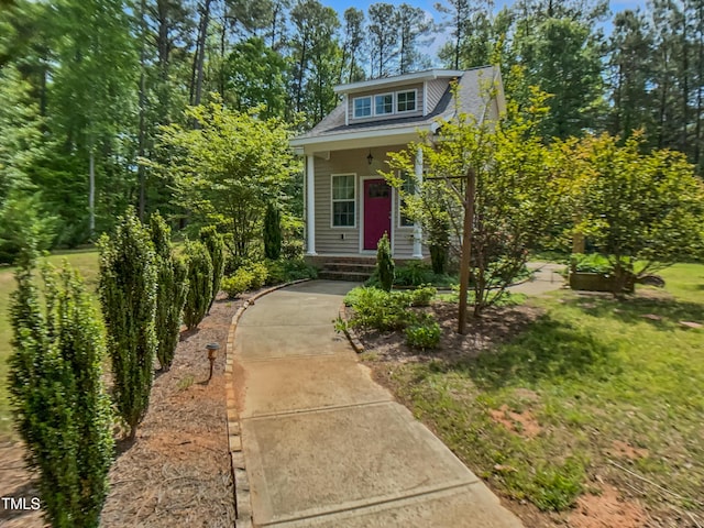 view of front of home featuring covered porch
