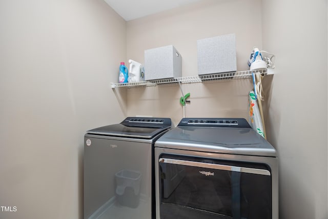 4608 Regency Dr, Durham, NC 27713 - laundry area with washing machine and dryer