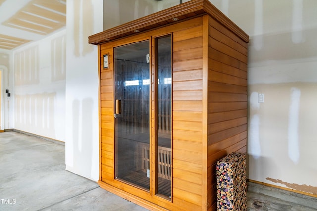 1104 Arden Trace Ct, Fuquay Varina, NC 27526 - relaxing sauna / steam room featuring concrete floors