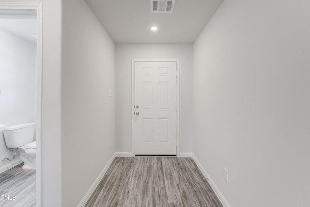 124 Landon Pl, Roxboro, NC 27573 - entryway featuring recessed lighting, baseboards, visible vents, and wood finished floors