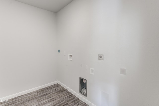 124 Landon Pl, Roxboro, NC 27573 - clothes washing area with washer hookup, laundry area, electric dryer hookup, baseboards, and dark wood-type flooring
