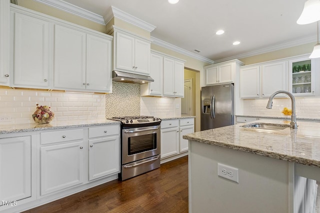 624 Meadowgrass Ln, Wake Forest, NC 27587 - kitchen featuring appliances with stainless steel finishes, under cabinet range hood, a sink, white cabinets, and dark wood-style flooring