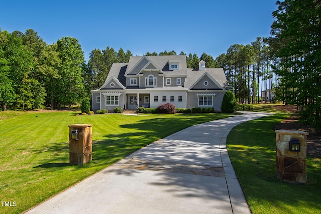 6 Castlewood Dr, Durham, NC 27713 - view of front facade featuring a front lawn