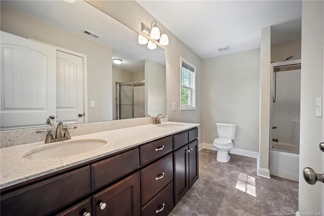 915 Carolina Ave, Fayetteville, NC 28301 - full bath with a sink, double vanity, and visible vents