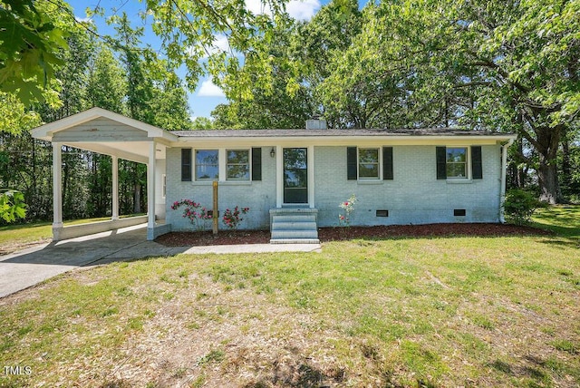 ranch-style home featuring a front lawn, entry steps, brick siding, crawl space, and concrete driveway