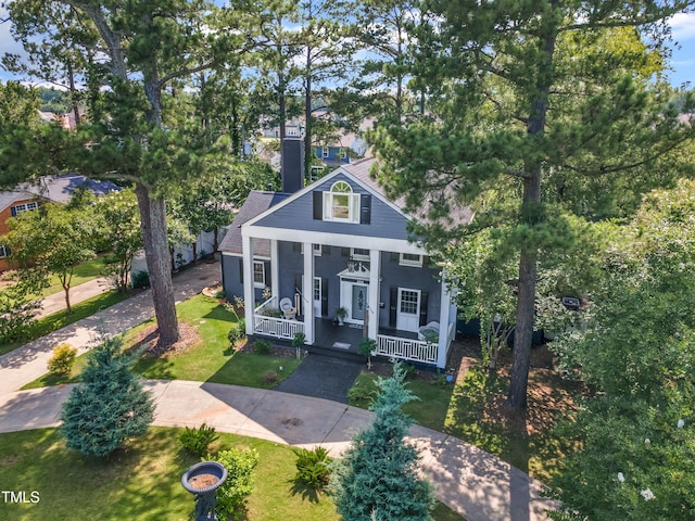 300 S Pine St, Benson, NC 27504 - greek revival inspired property with a porch