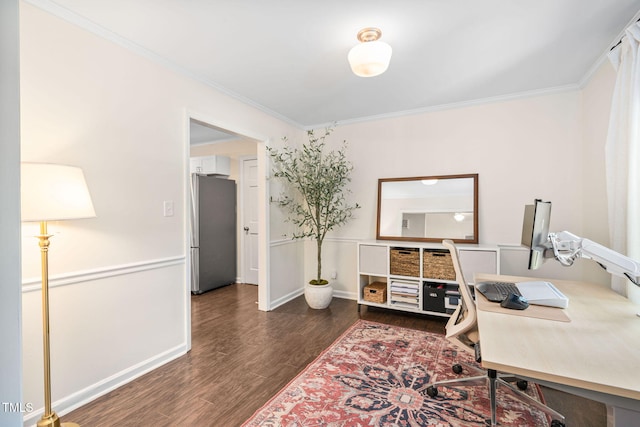 office area with crown molding, baseboards, and wood finished floors