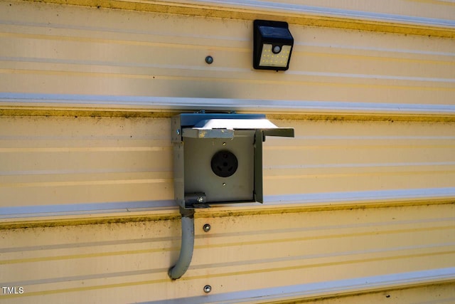view of exterior details