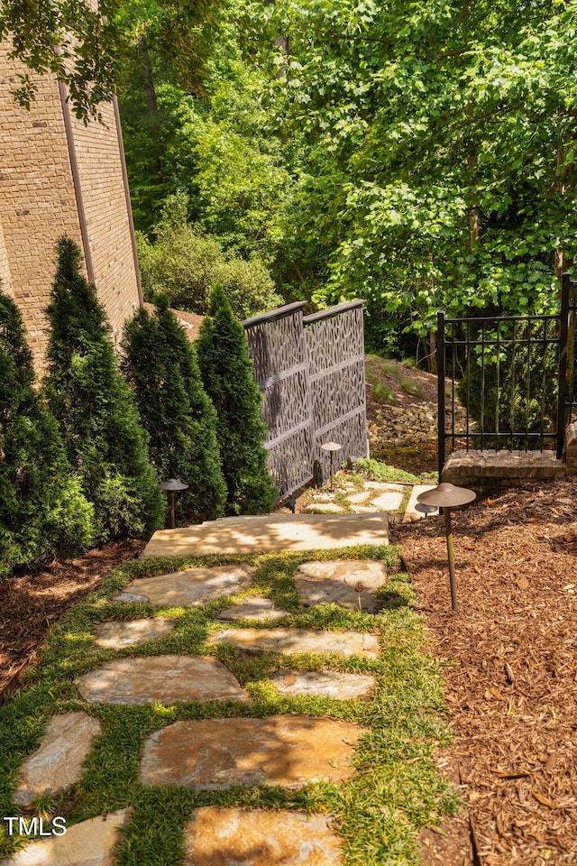 3601 Nightfall Ct, Raleigh, NC 27607 - view of yard featuring fence
