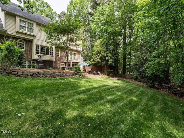view of yard