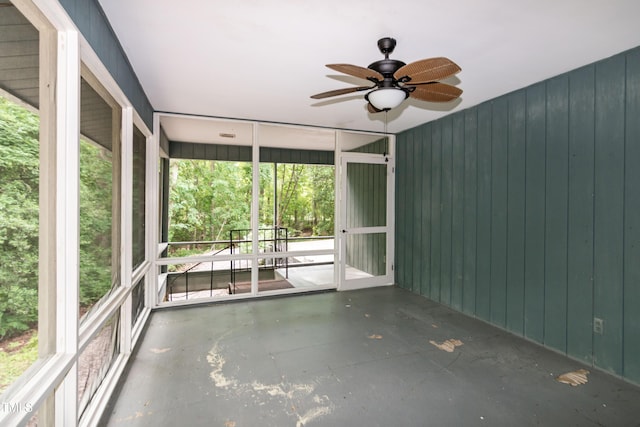5213 Tomahawk Trl, Raleigh, NC 27610 - unfurnished sunroom with ceiling fan