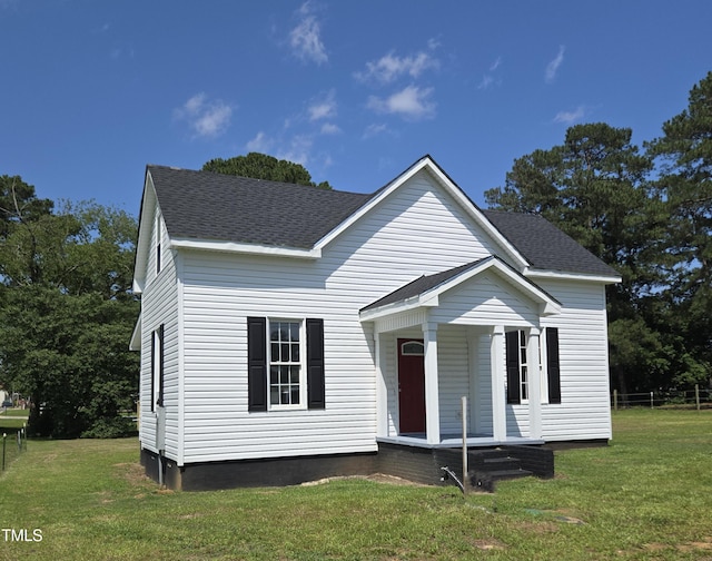 305 E Harnett St, Benson, NC 27504 - photo 1