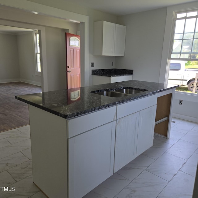 305 E Harnett St, Benson, NC 27504 - photo 8