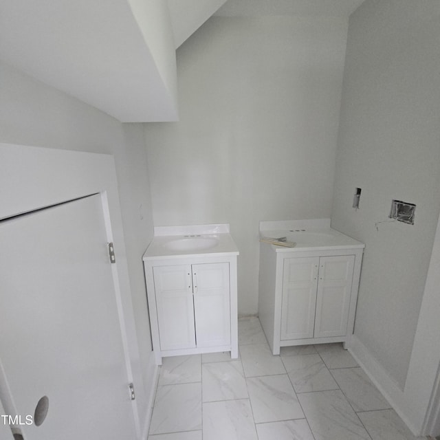 305 E Harnett St, Benson, NC 27504 - photo 13