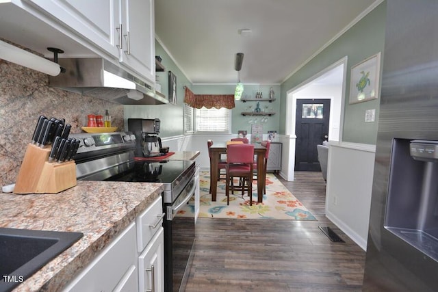 114 Short St E, Hillsborough, NC 27278 - kitchen featuring decorative backsplash, visible vents, stainless steel range with electric cooktop, ornamental molding, and under cabinet range hood