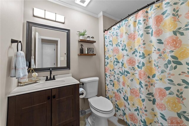 bathroom with visible vents, ornamental molding, vanity, toilet, and a shower with curtain