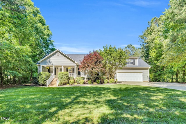 76 Bergeson Ct, Fuquay Varina, NC 27526 - view of front of home with concrete driveway, a porch, and a front yard