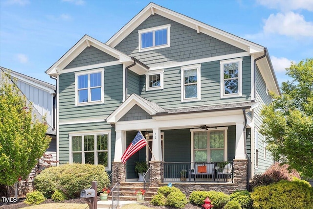 craftsman-style house featuring a porch